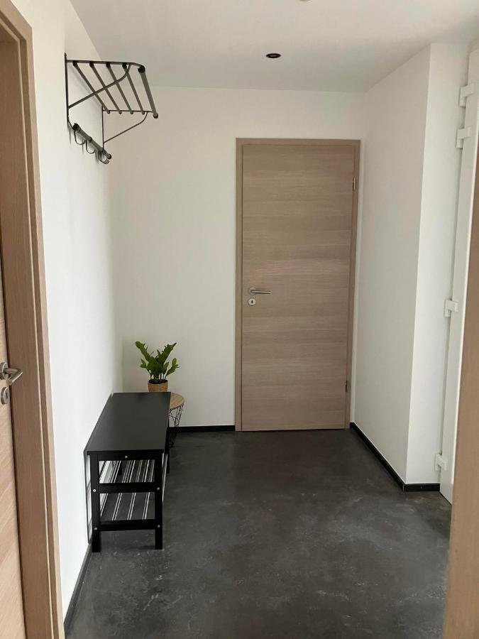 Le Beau Petit Bosquet Villa Hotton Bagian luar foto
